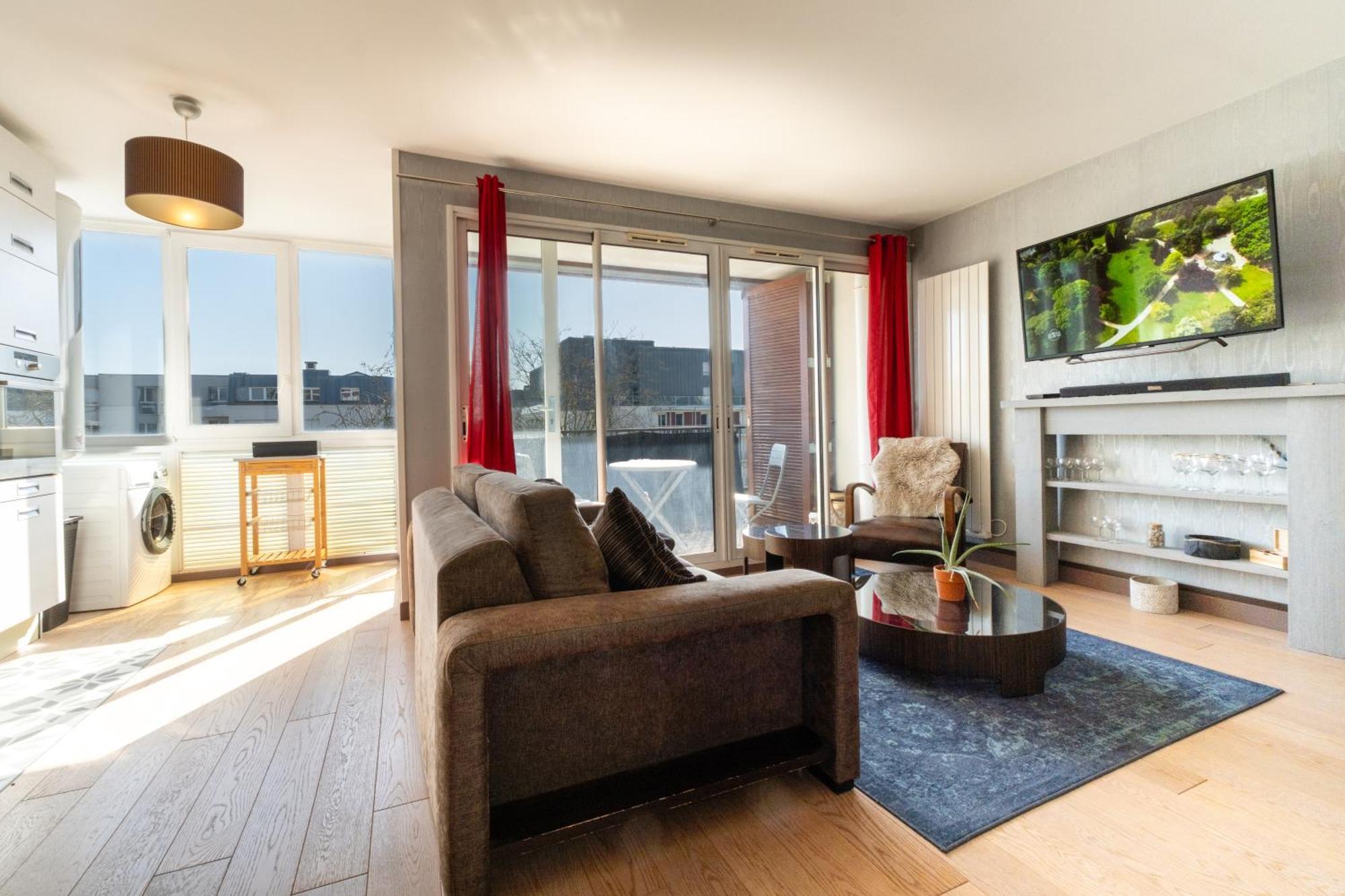 Emplacement Ideal, Garage Prive, Lumineux Rennes